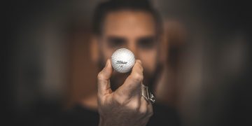 golf ball, hand, hold