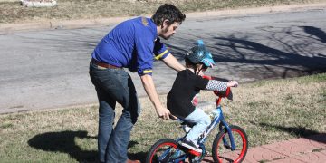 Making Biking Fun with Kids: Tips for a Safe and Enjoyable Experience