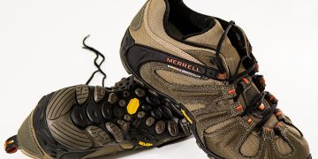 shoes, footwear, hiking shoes