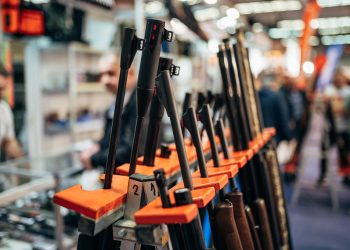 A Beginner’s Guide to Choosing the Right Hunting Rifle